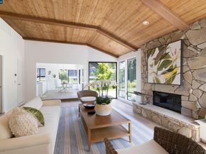 7 Crockett Drive, Moraga CA 94556