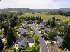 7 Crockett Drive, Moraga CA 94556