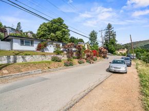 8019 Sterling Dr., Oakland CA 94605