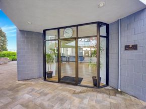 555 Pierce St 520, Albany CA 94706