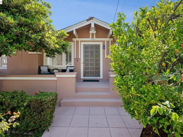3244 Fernside Blvd, Alameda CA 94501