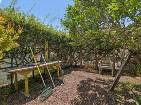 2541 Hilgard Ave, Berkeley CA 94709