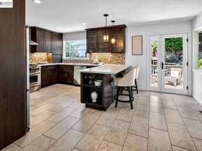 4592 Edwards Ln, Castro Valley CA 94546