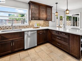 4592 Edwards Ln, Castro Valley CA 94546
