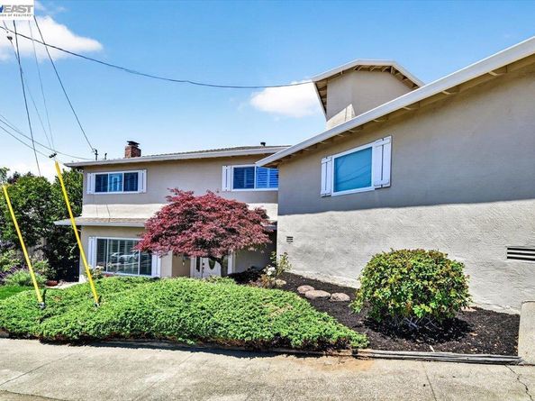 4592 Edwards Ln, Castro Valley CA 94546
