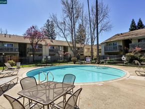 2560 Walnut Blvd 4, Walnut Creek CA 94596