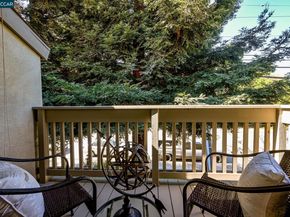 2560 Walnut Blvd 4, Walnut Creek CA 94596