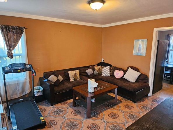 154 West Chanslor ave, Richmond CA 94801