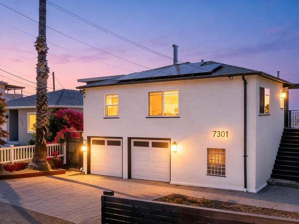 7301 Hillmont Dr, Oakland CA 94605
