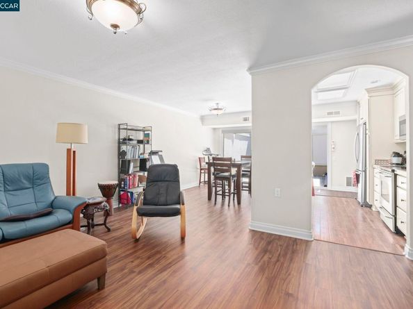 2308 Pine Knoll Dr 3, Walnut Creek CA 94595