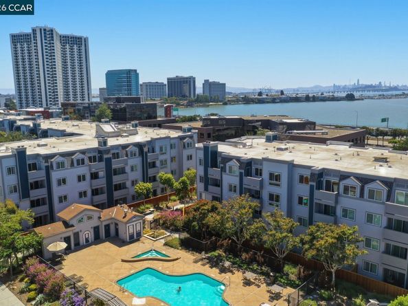 6400 Christie Ave 2214, Emeryville CA 94608