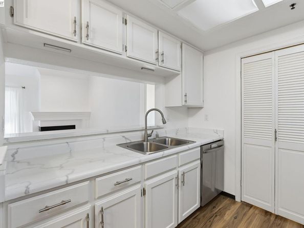 316 Dursey Drive, Pinole CA 94564