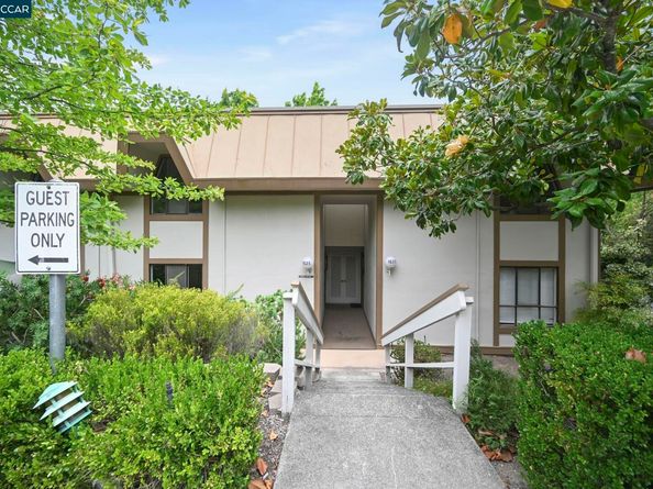 1525 Canyonwood Ct 3, Walnut Creek CA 94595