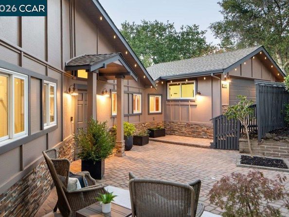 200 Longview Ter, Orinda CA 94563