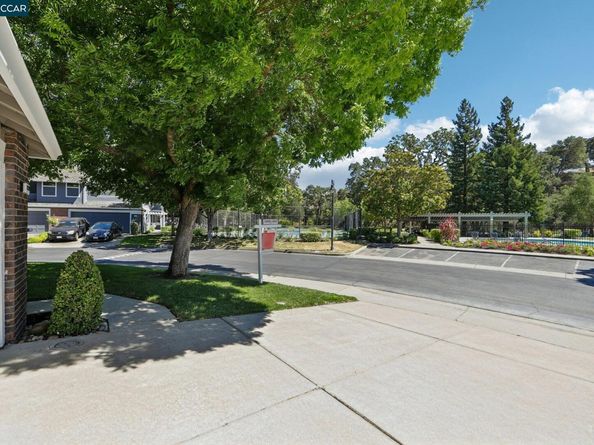 1129 Sunshine Circle, Danville CA 94506