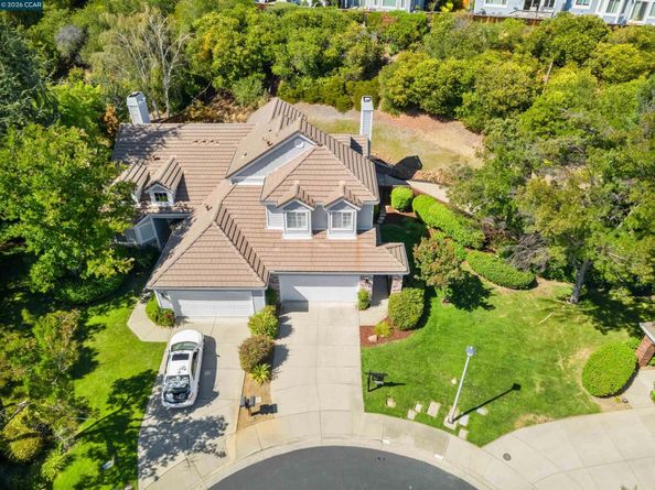 511 Suisun Ct, Clayton CA 94517
