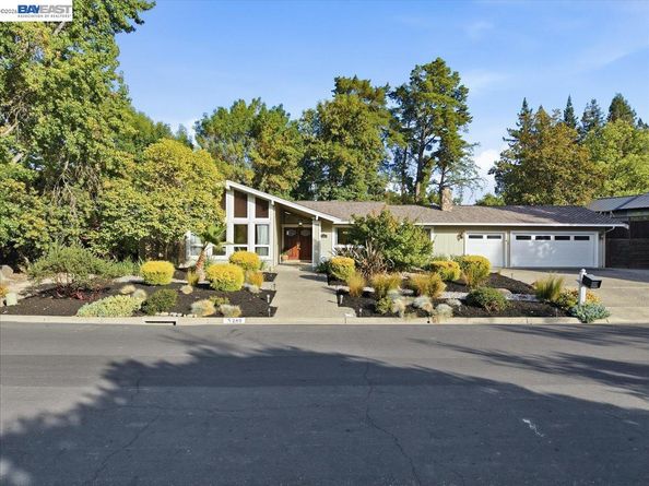 280 Bolla Ave, Alamo CA 94507