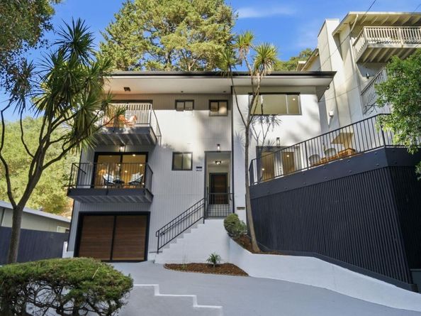 6334 Doran Dr, Oakland CA 94611