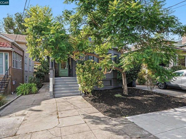 4959 Desmond St., Oakland CA 94618