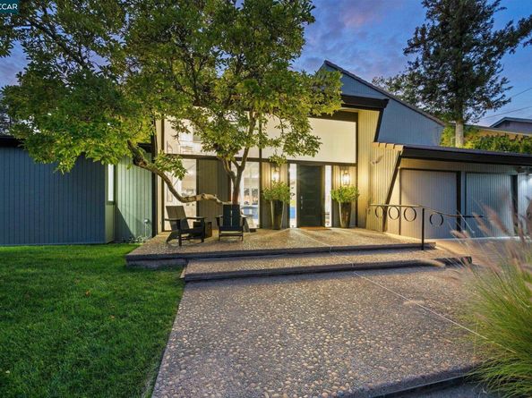65 Bates Blvd, Orinda CA 94563