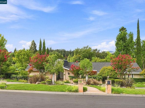 126 Peake Pl, Alamo CA 94507