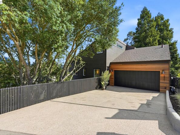 6801 Buckingham Blvd, Berkeley CA 94705