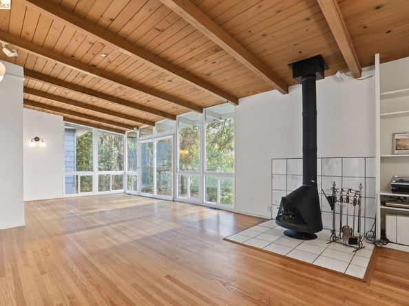 Undisclosed Address #41147204, Oakland CA 94619