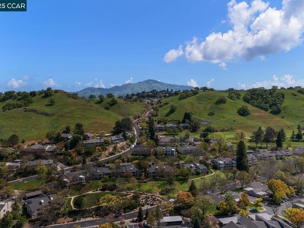 1209 Running Springs 3, Walnut Creek CA 94595