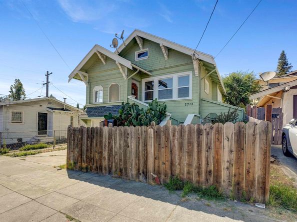 2713 Coolidge Ave, Oakland CA 94601