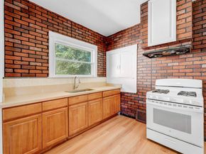 2713 Coolidge Ave, Oakland CA 94601