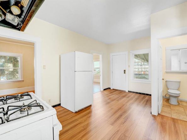2713 Coolidge Ave, Oakland CA 94601