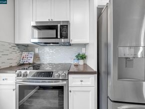599 Jackson St, Albany CA 94706