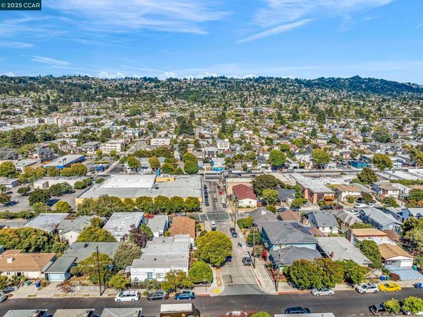 599 Jackson St, Albany CA 94706