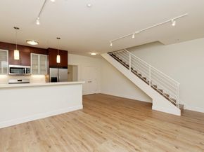 1565 32nd Street 4, Oakland CA 94608