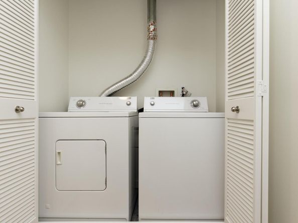 1565 32nd Street 4, Oakland CA 94608