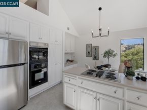 3244 Terra Granada Dr 1B, Walnut Creek CA 94595