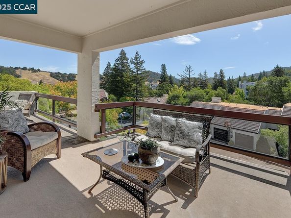 3244 Terra Granada Dr 1B, Walnut Creek CA 94595