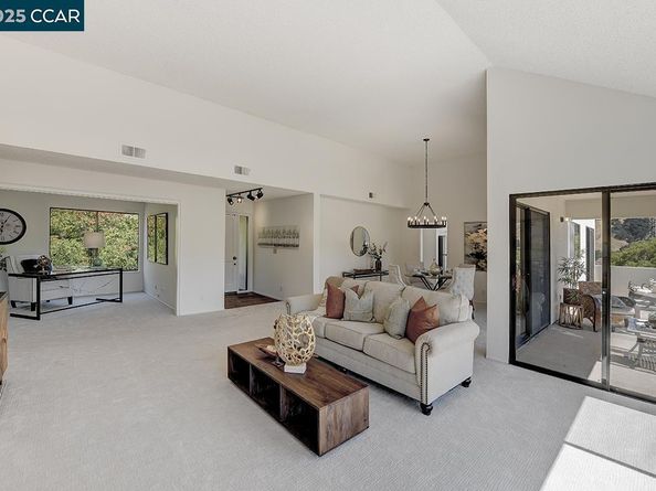3244 Terra Granada Dr 1B, Walnut Creek CA 94595