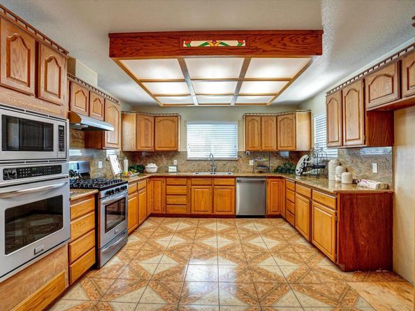 3073 Shane Dr., Richmond CA 94806