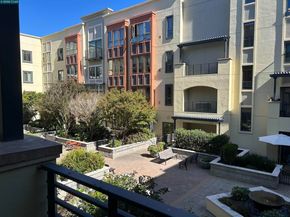 438 W Grand Ave 528, Oakland CA 94612