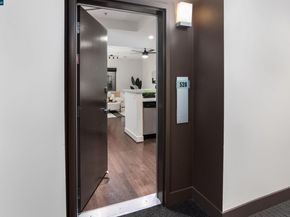 438 W Grand Ave 528, Oakland CA 94612