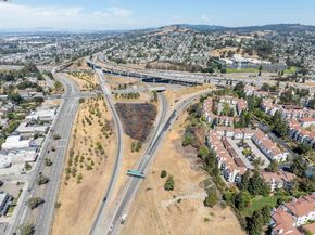 21117 Gary Dr 105, Hayward CA 94546
