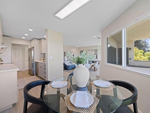 21117 Gary Dr 105, Hayward CA 94546