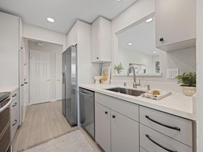21117 Gary Dr 105, Hayward CA 94546