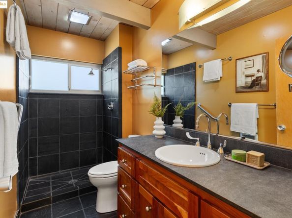 1148 Cragmont Ave, Berkeley CA 94708