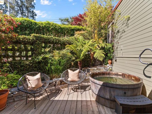 1148 Cragmont Ave, Berkeley CA 94708