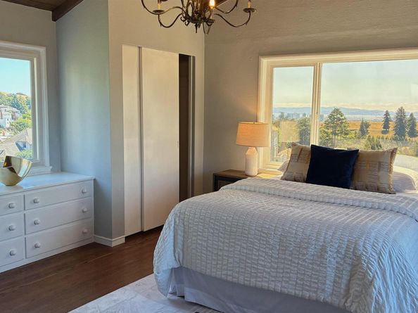135 Alta Rd, Oakland CA 94618