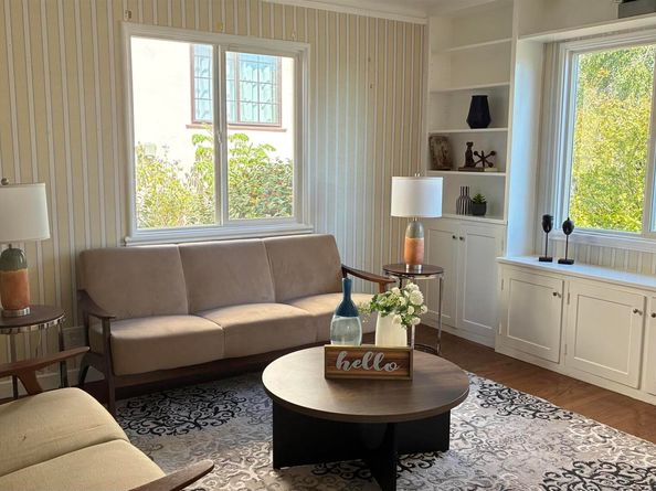 135 Alta Rd, Oakland CA 94618