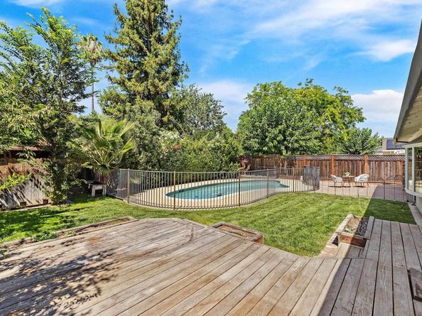 5041 Golden Rd, Pleasanton CA 94566