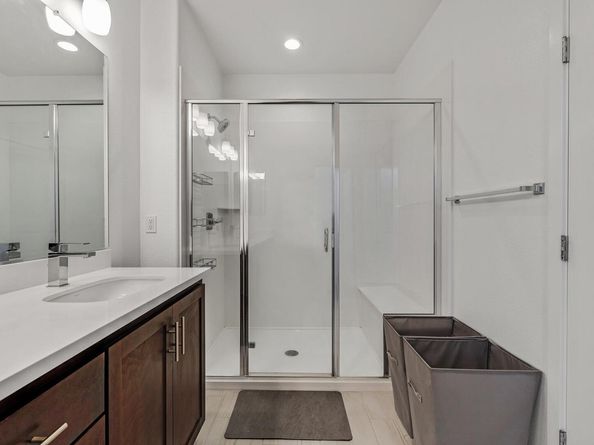 235 Dash Ct, Hayward CA 94544